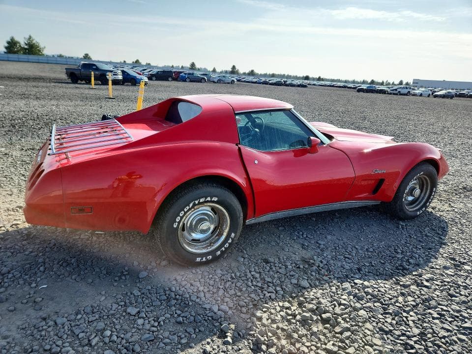 1975 CHEVROLET UK 3