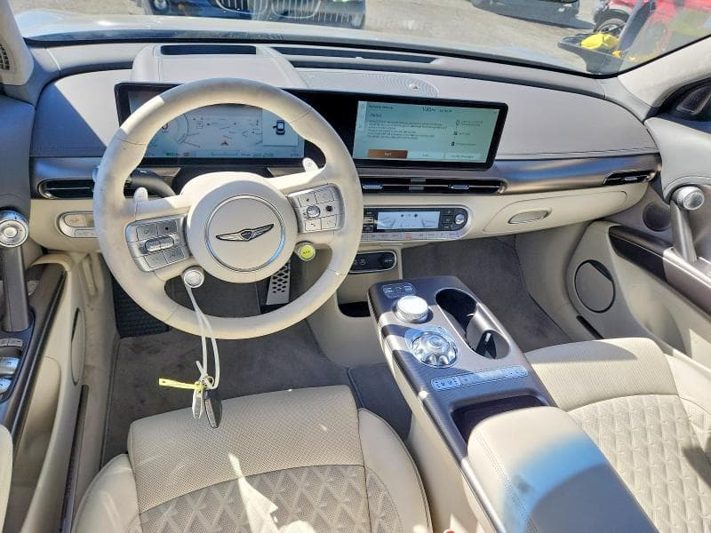 2023 GENESIS GV60 PERFORMANCE 8