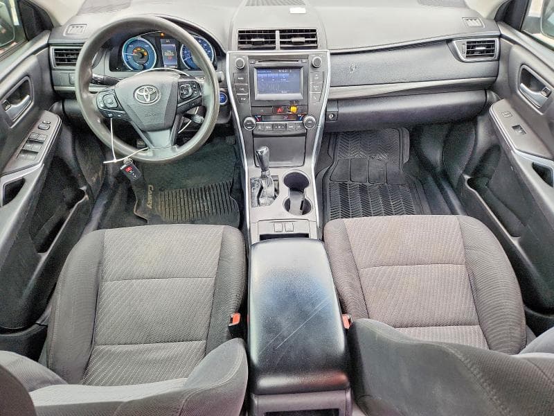 2017 TOYOTA CAMRY HYBRID LE 8