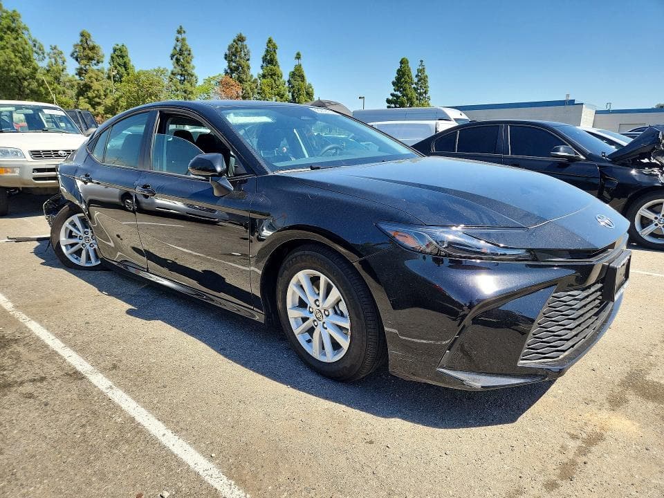 2026 TOYOTA CAMRY LE 4