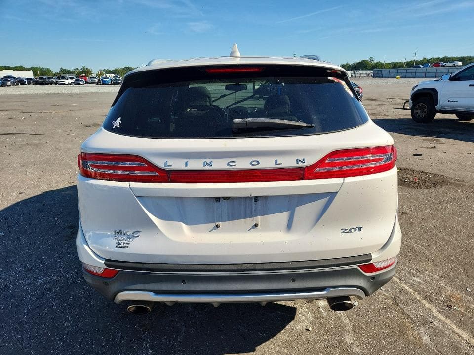 2017 LINCOLN MKC RESERVE 6