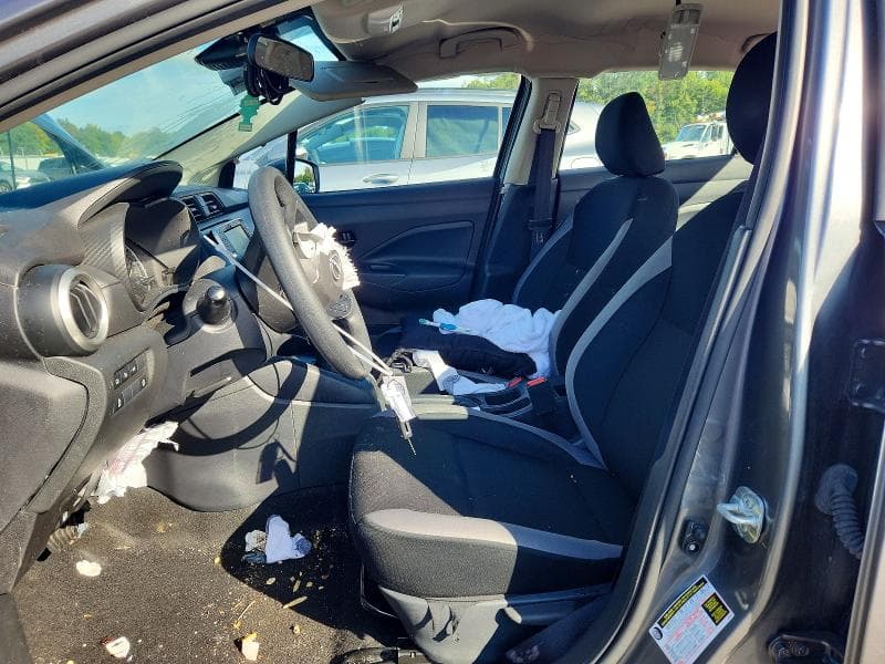 2025 NISSAN VERSA S 7