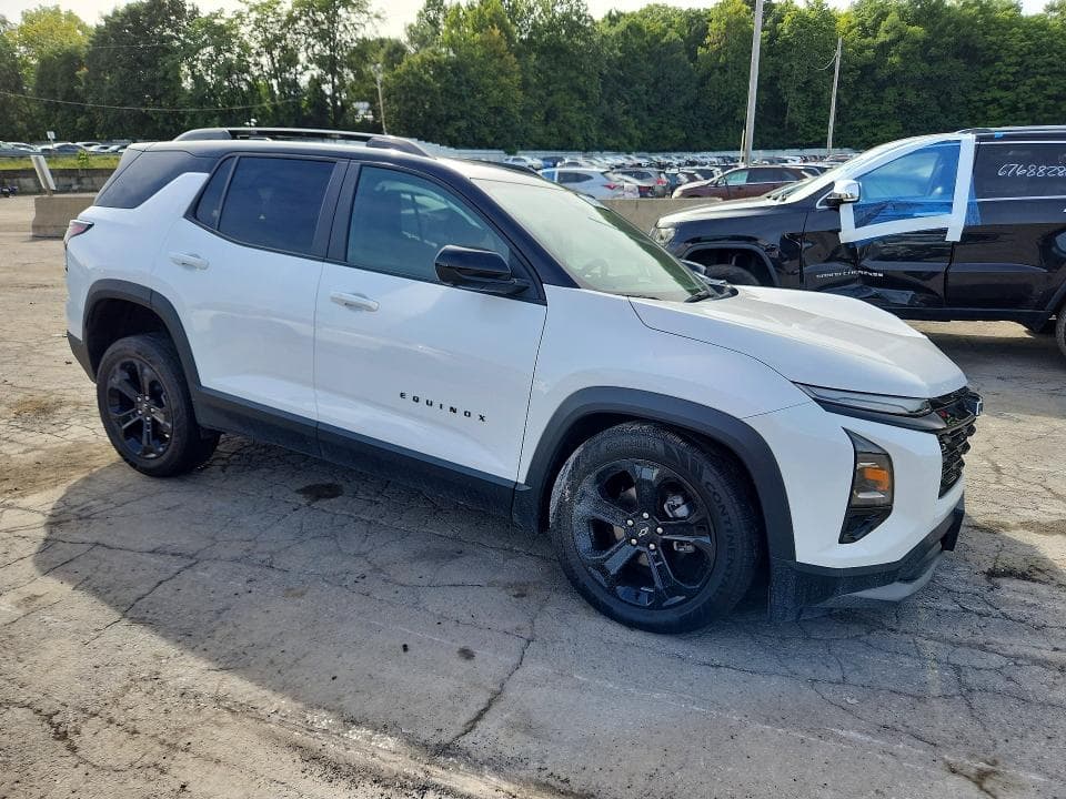 2025 CHEVROLET EQUINOX LT 4