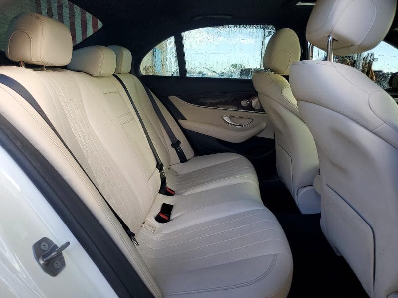 2017 MERCEDES-BENZ E 300 10