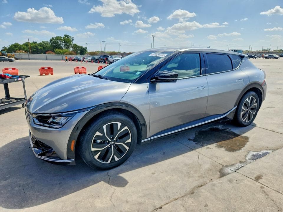 2024 KIA EV6 WIND - 1