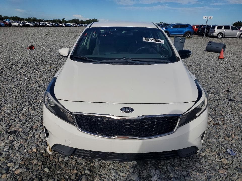 2017 KIA FORTE LX 5