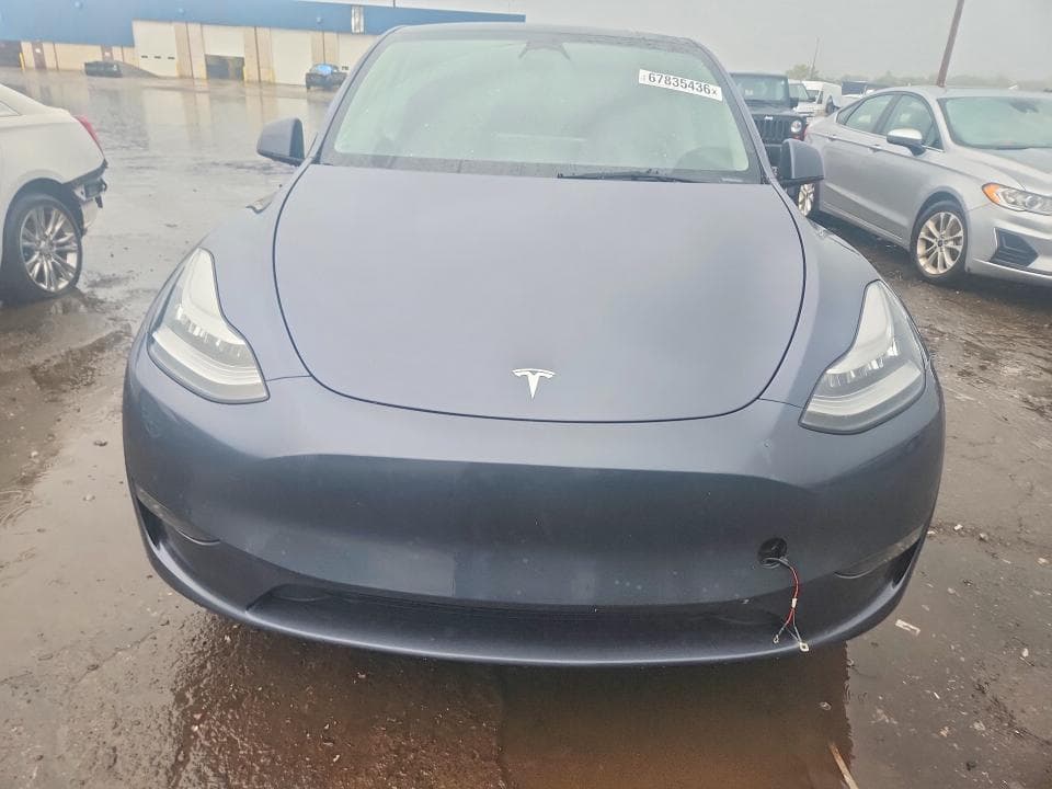 2023 TESLA MODEL Y 5