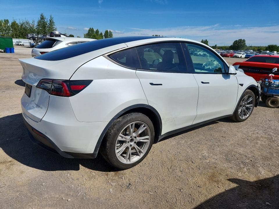2022 TESLA MODEL Y 3