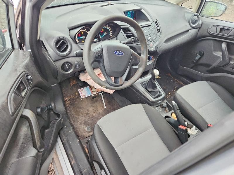 2017 FORD FIESTA S 8