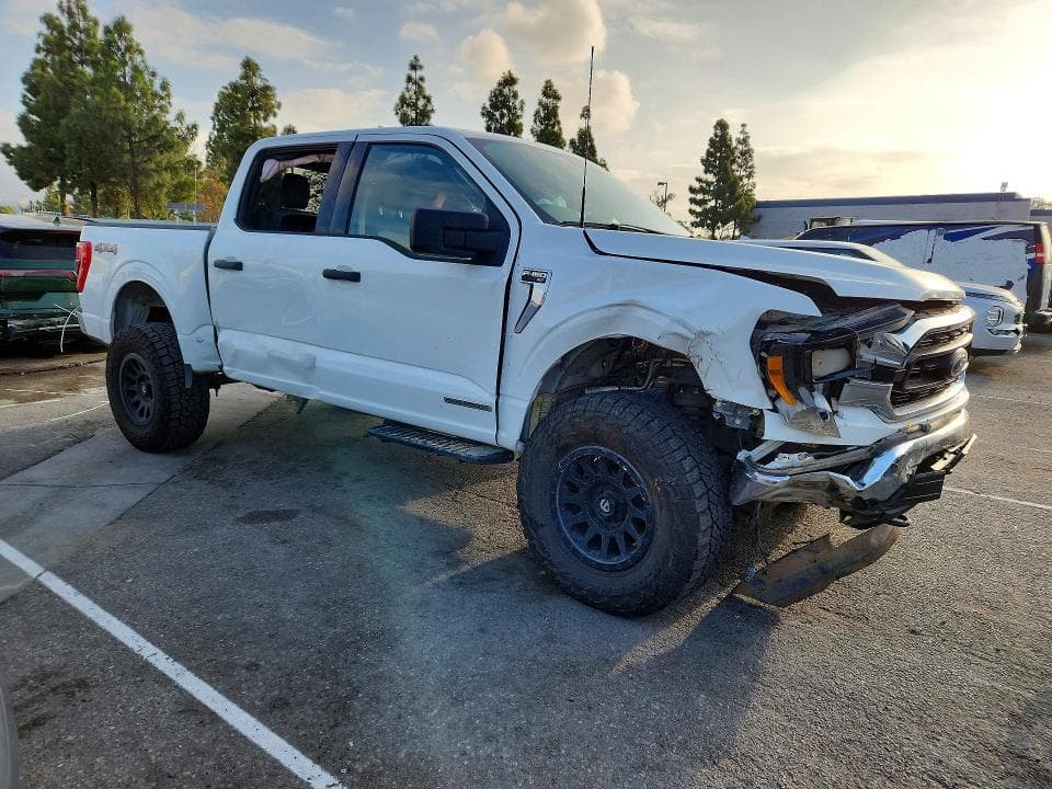 2023 FORD F150 SUPERCREW 4