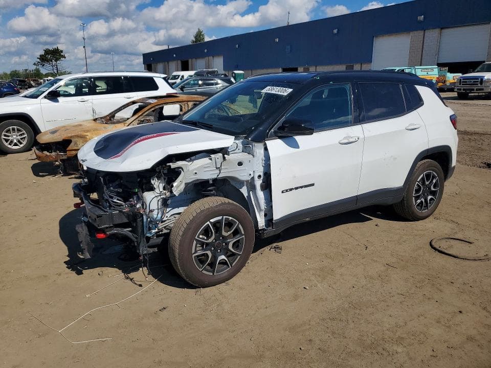 2025 JEEP COMPASS TRAILHAWK - 1