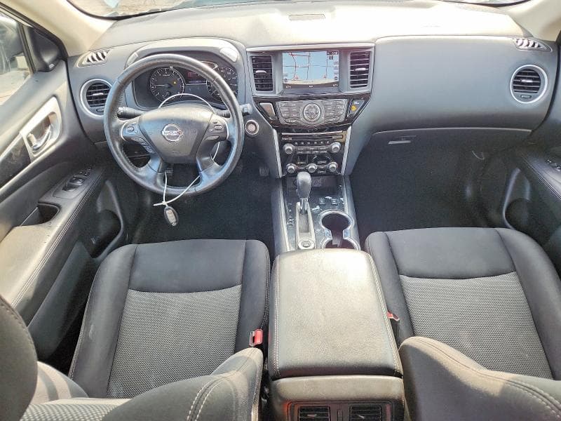 2019 NISSAN PATHFINDER SV 8