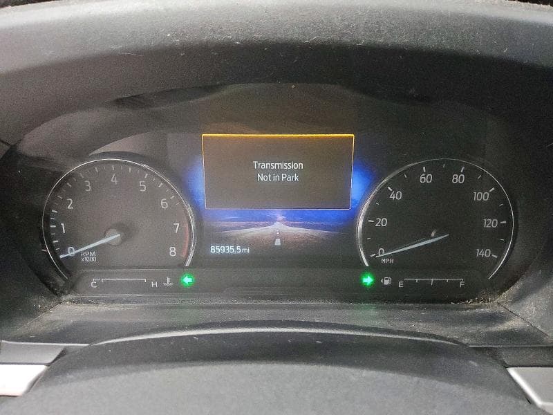 2022 FORD EXPLORER XLT 9