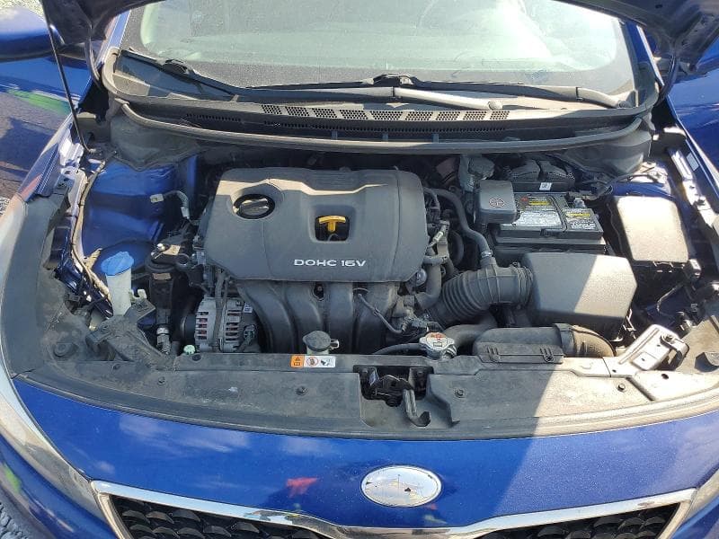2017 KIA FORTE LX 11