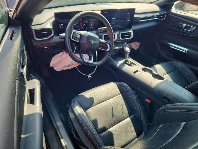 2026 FORD MUSTANG 8