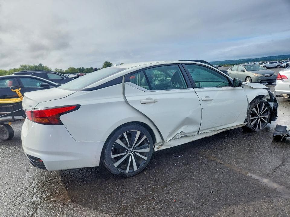 2019 NISSAN ALTIMA SR 3