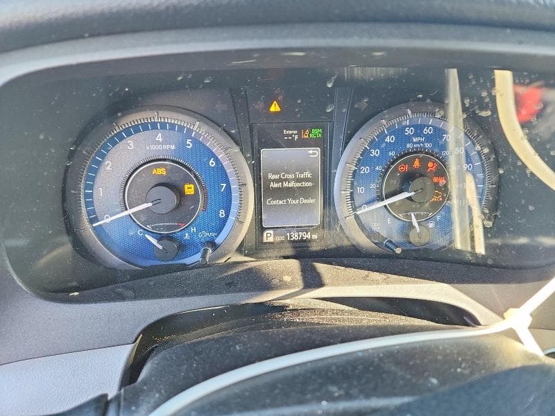 2018 TOYOTA SIENNA XLE 8-PASSENGER 9
