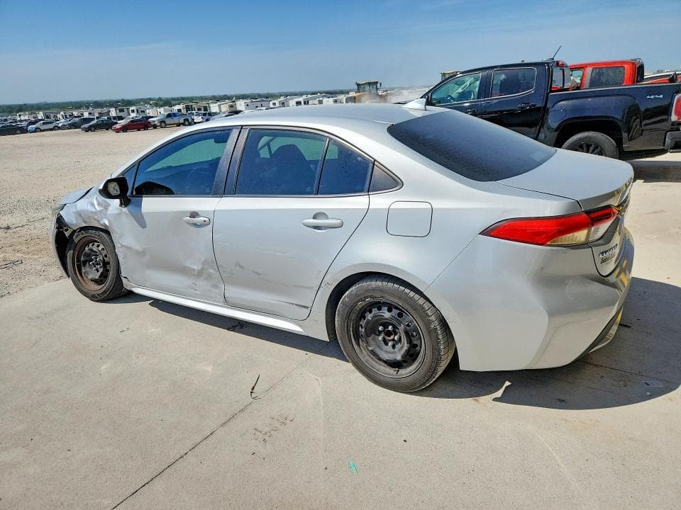 2022 TOYOTA COROLLA LE 2
