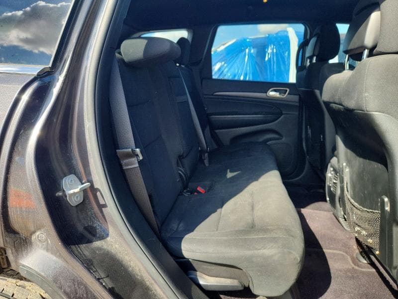2017 JEEP GRAND CHEROKEE LAREDO 11