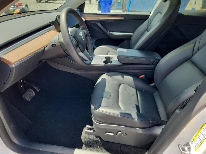 2024 TESLA MODEL Y 7