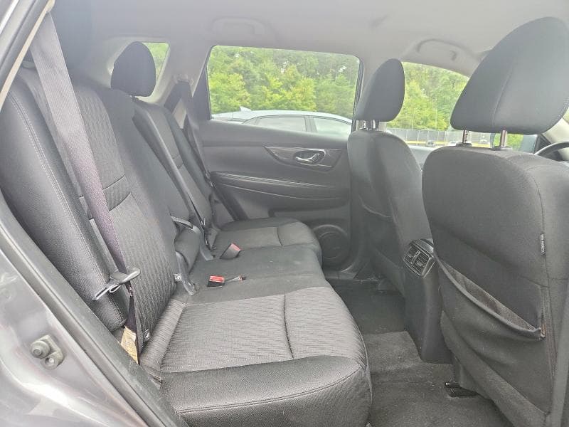 2018 NISSAN ROGUE SV 11