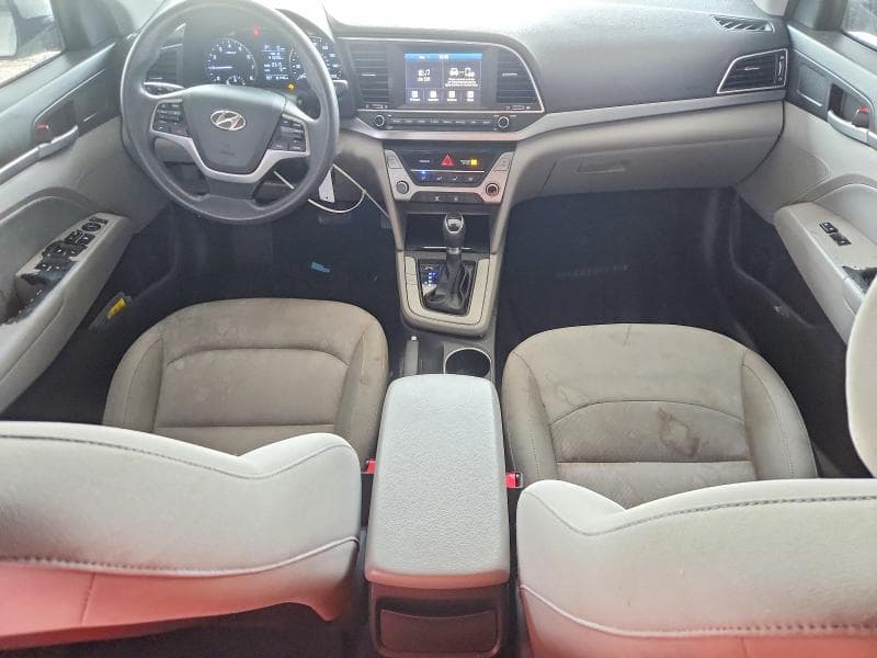 2017 HYUNDAI ELANTRA 8