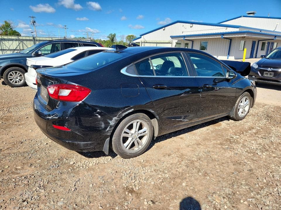2018 CHEVROLET CRUZE LT 3