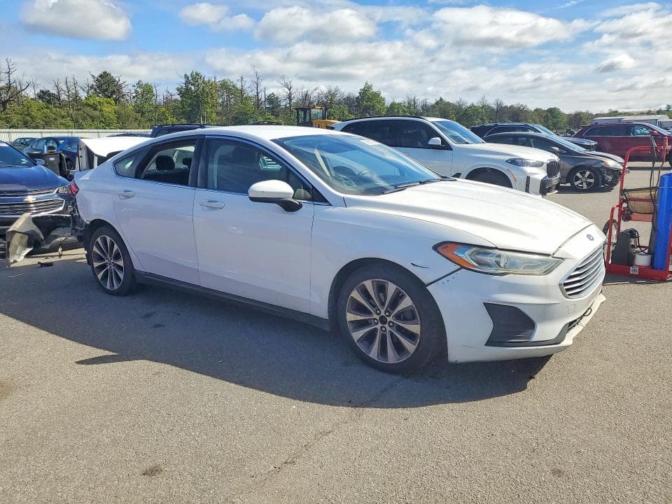 2020 FORD FUSION SE 4