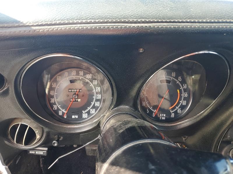 1974 CHEVROLET UK 9