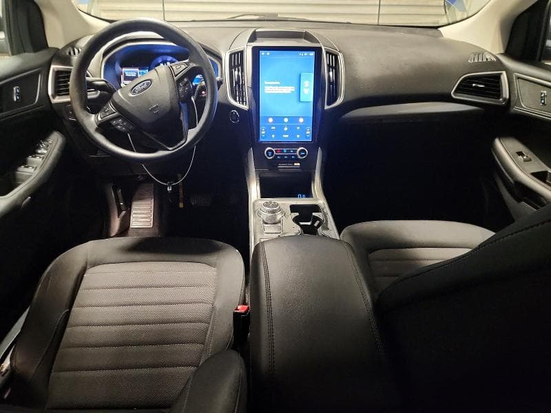 2021 FORD EDGE SE 8