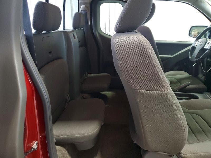 2017 NISSAN FRONTIER S 10