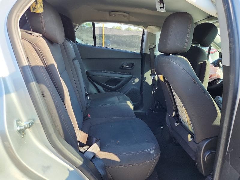 2021 CHEVROLET TRAX LS 11