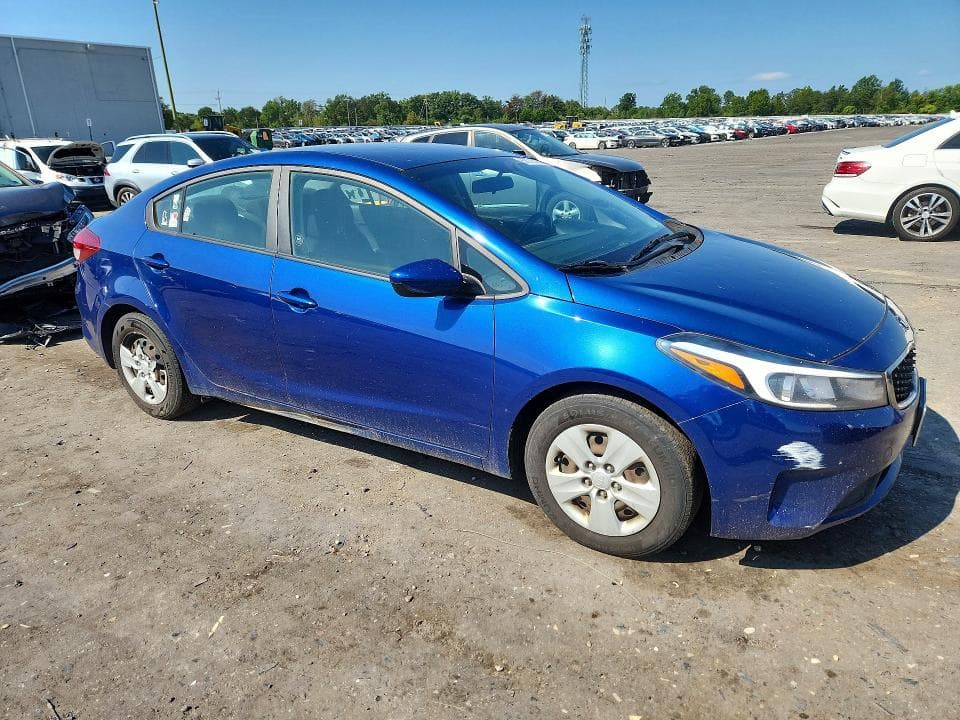 2017 KIA FORTE LX 4