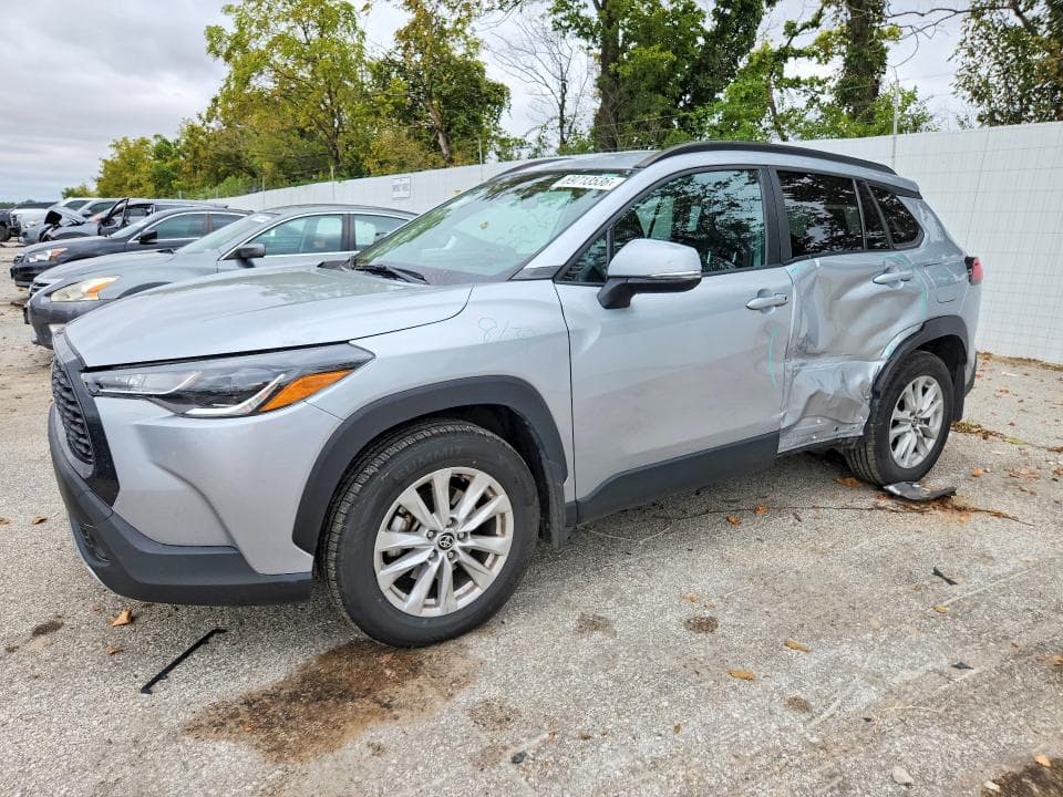 2022 TOYOTA COROLLA CROSS LE - 1