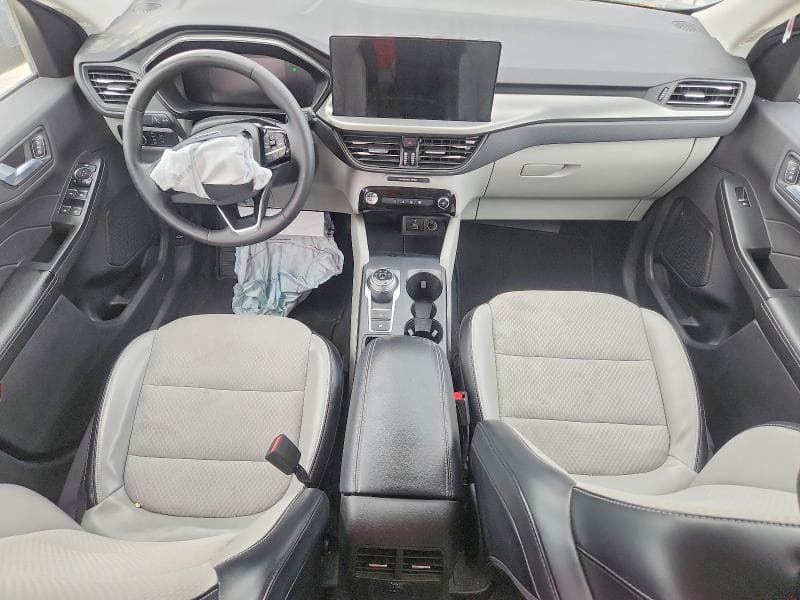 2024 FORD ESCAPE 8