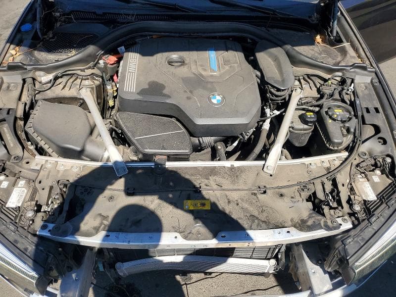 2022 BMW 530E 11