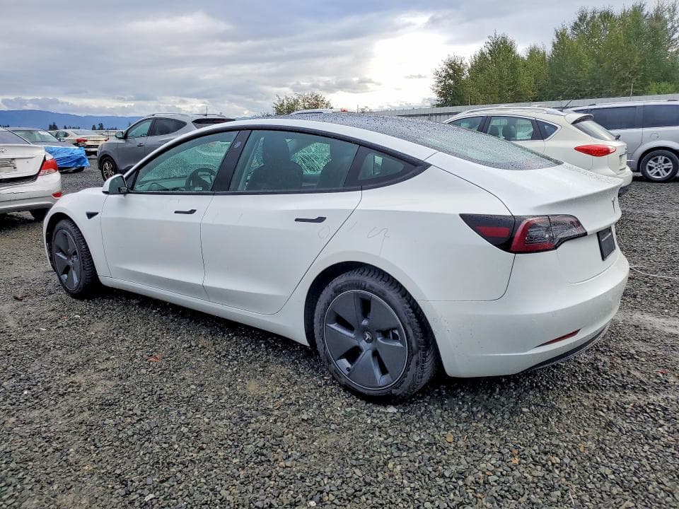 2022 TESLA MODEL 3 2