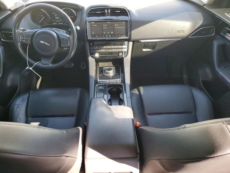 2019 JAGUAR F-PACE PREMIUM 8