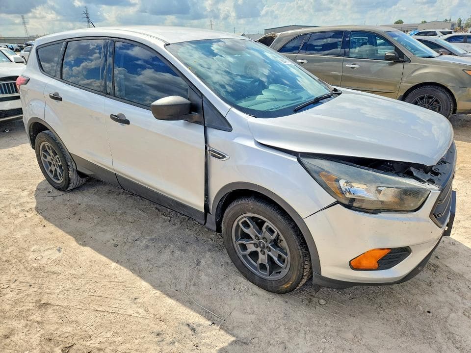 2019 FORD ESCAPE S 4