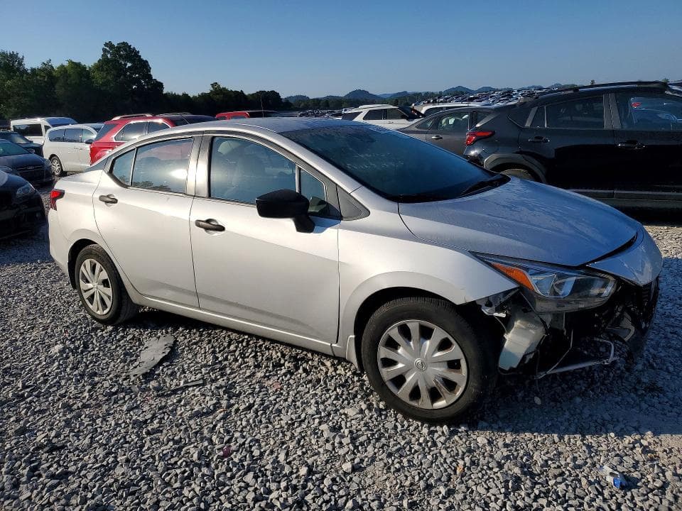 2021 NISSAN VERSA S 4