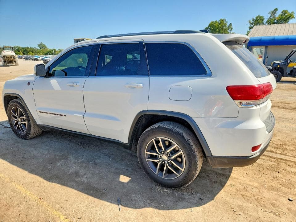 2018 JEEP GRAND CHEROKEE LAREDO 2