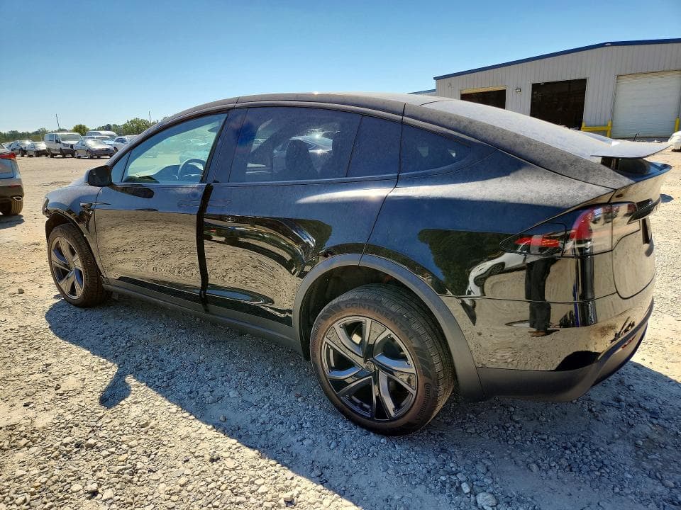 2026 TESLA MODEL X 2