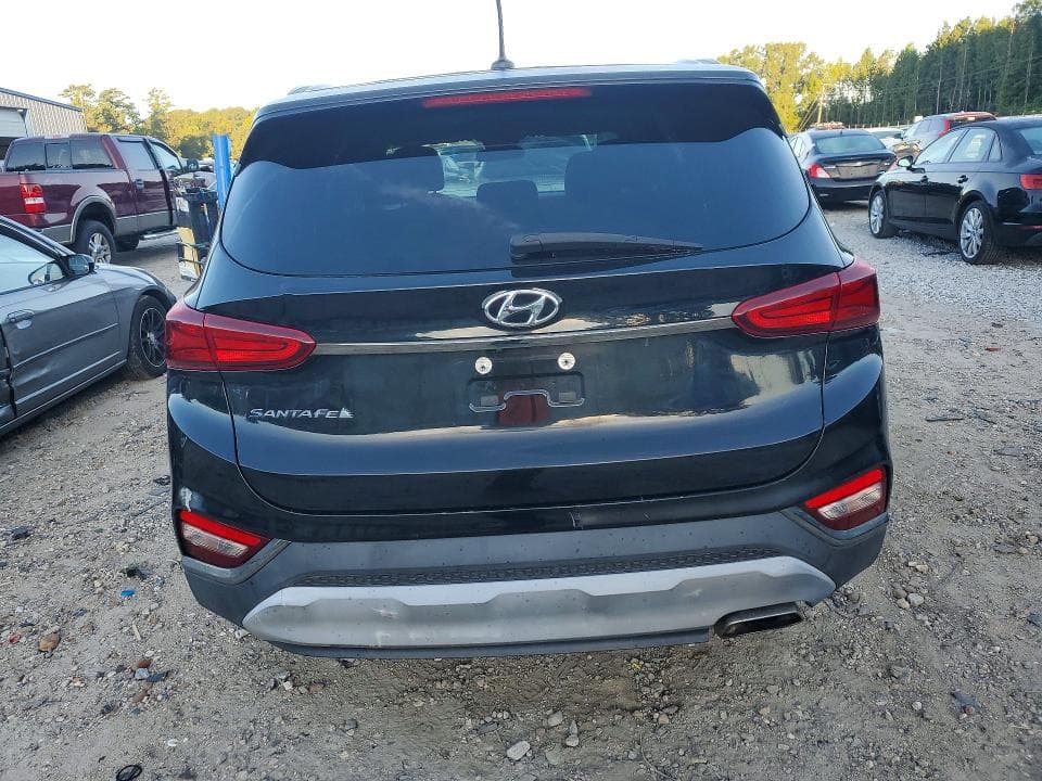 2019 HYUNDAI SANTA FE SE 6