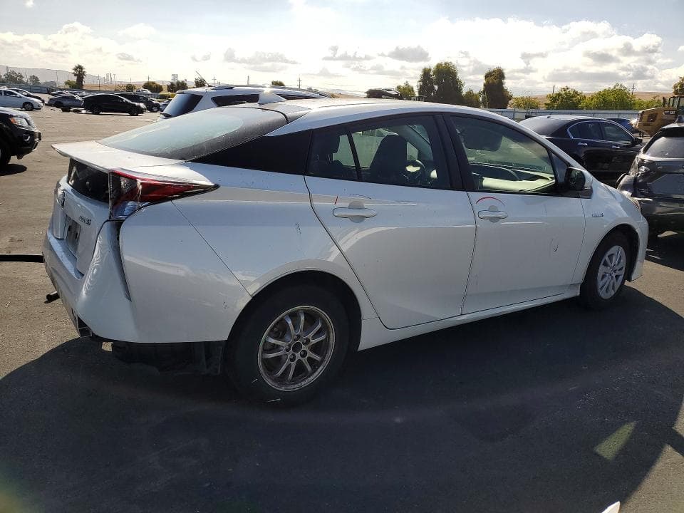 2018 TOYOTA PRIUS ONE 3