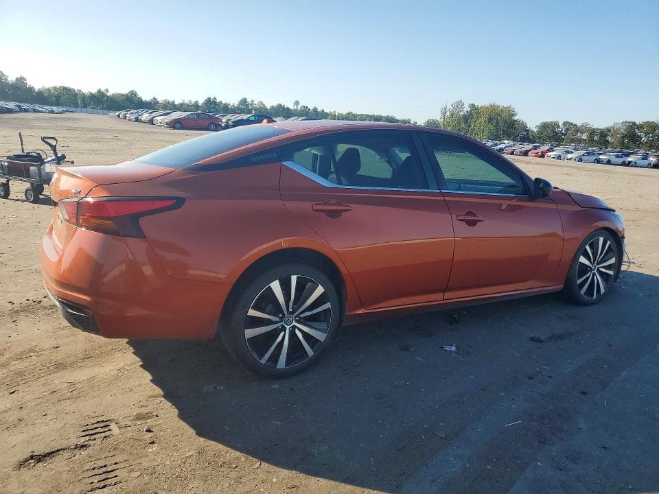 2019 NISSAN ALTIMA SR 3