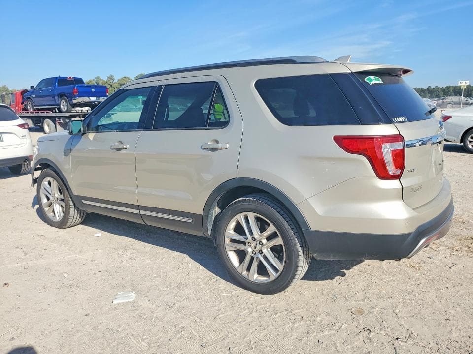 2017 FORD EXPLORER XLT 2