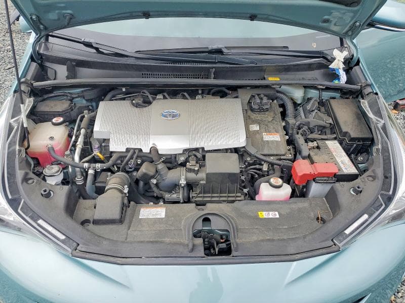 2017 TOYOTA PRIUS THREE 12