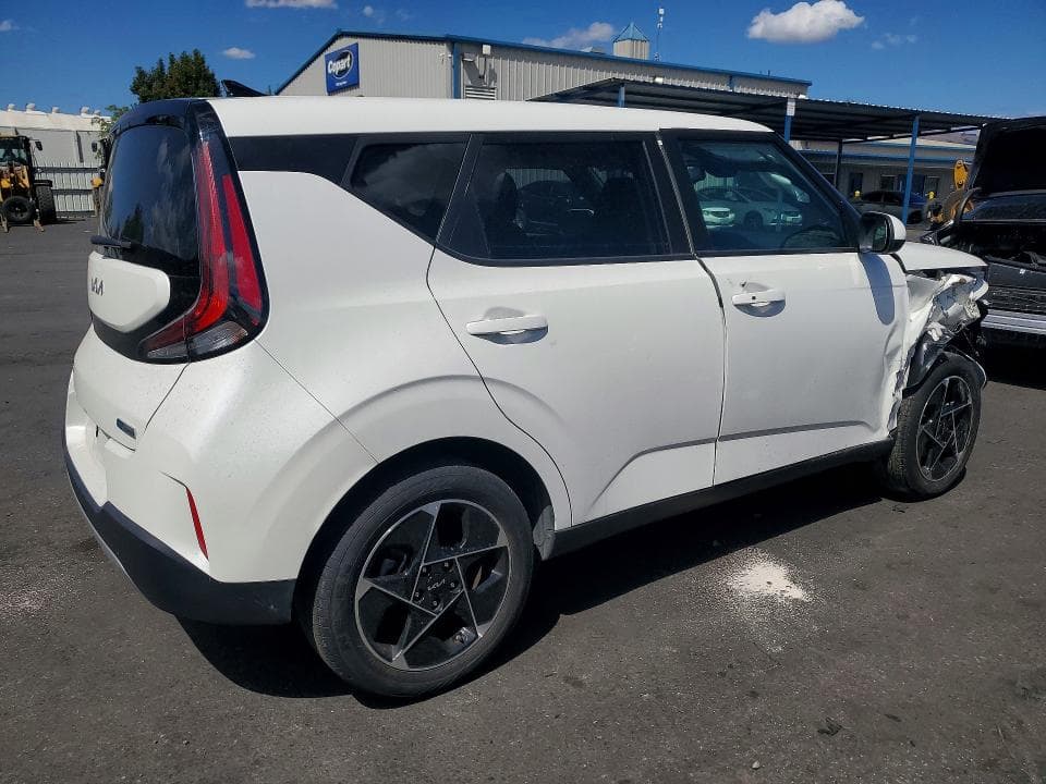 2024 KIA SOUL EX 3