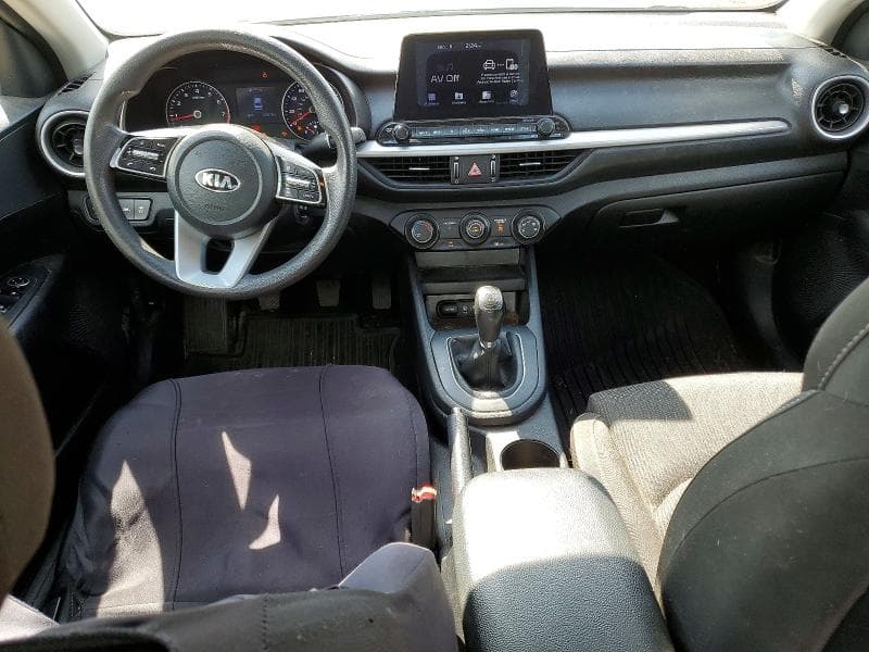 2020 KIA FORTE FE 8