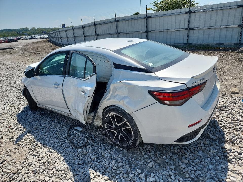 2024 NISSAN SENTRA SR 2